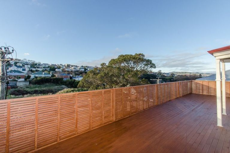 Photo of property in 2 Glen Road, Mornington, Dunedin, 9011