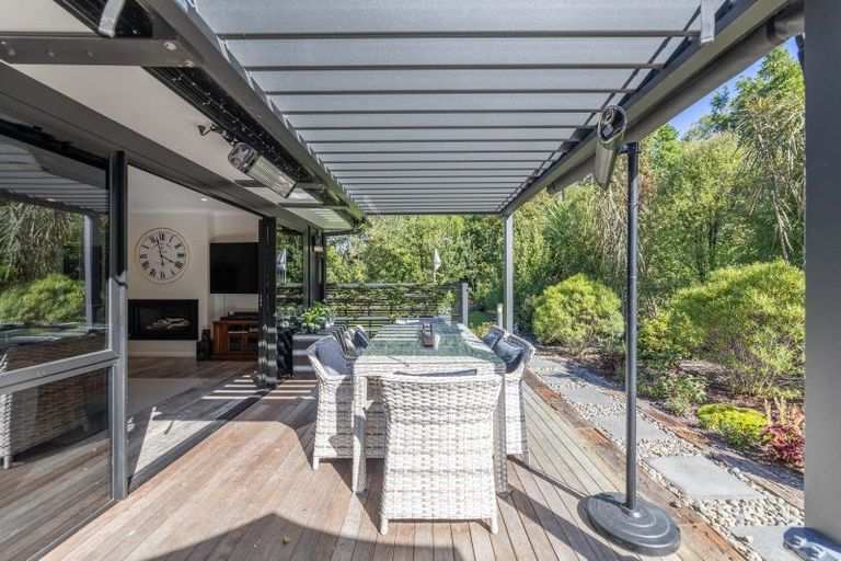 Photo of property in 68 Parawera Drive, Acacia Bay, Taupo, 3330