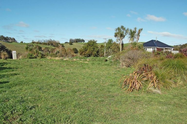 Photo of property in 126 Oneriri Road, Kaiwaka, 0573