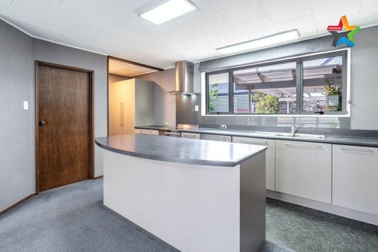 Photo of property in 63 Wye Street, Newfield, Invercargill, 9812