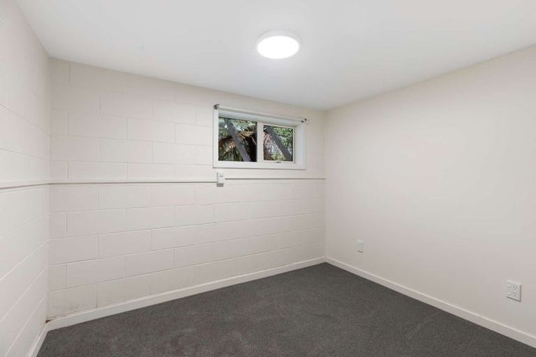 Photo of property in 2/88 Clyde Road, Ilam, Christchurch, 8041