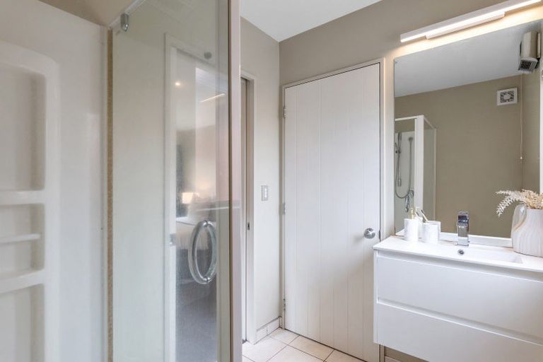 Photo of property in 107 Innes Road, St Albans, Christchurch, 8052