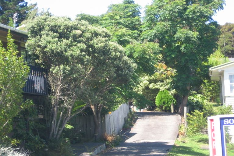 Photo of property in 1/180 Manuka Road, Bayview, Auckland, 0629