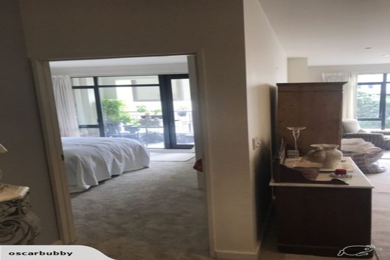 Photo of property in Kate Sheppard Apartments, 42 Molesworth Street, Thorndon, Wellington, 6011