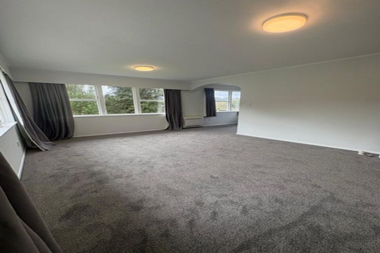 Photo of property in 304 Dowse Drive, Maungaraki, Lower Hutt, 5010