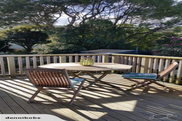 Photo of property in 23 Delhi Crescent, Khandallah, Wellington, 6035