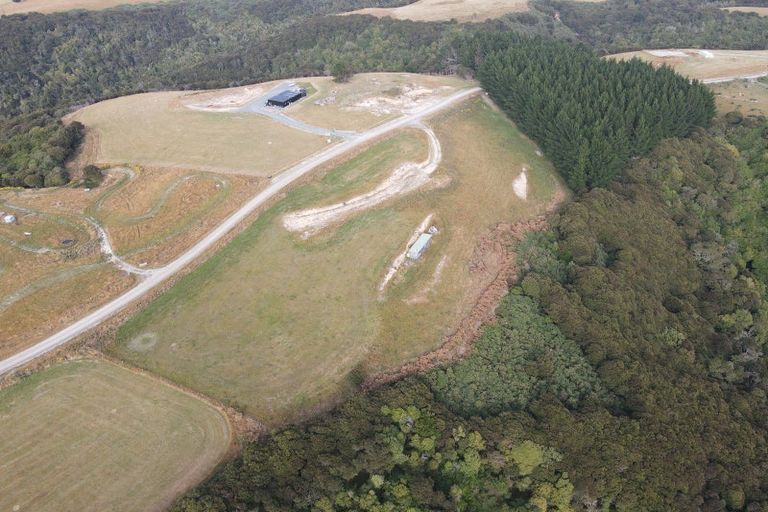 Photo of property in 99 Kahu Ridge, Taieri Beach, Taieri Mouth, 9091