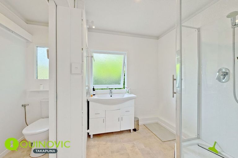 Photo of property in 2/10 Rodney Road, Northcote Point, Auckland, 0627