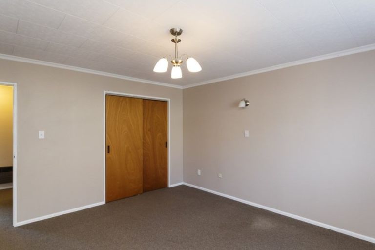 Photo of property in 74d Albert Street, Palmerston North, 4414