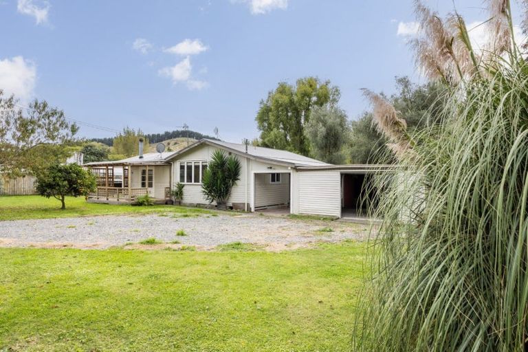 Photo of property in 33 Waikare Coast Road, Putorino, Kotemaori, 4188