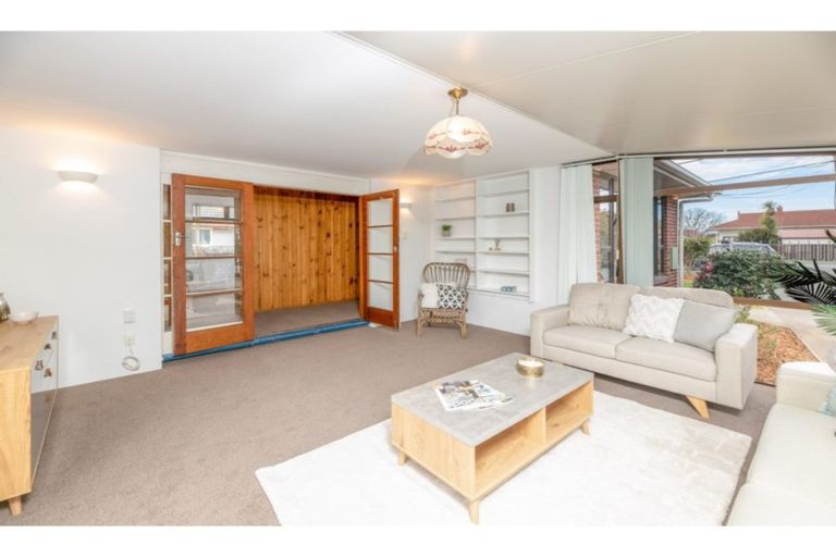 Photo of property in 371 Pages Road, Aranui, Christchurch, 8061