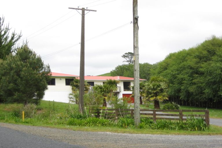 Photo of property in 77 Whangaripo Valley Road, Wellsford, 0974