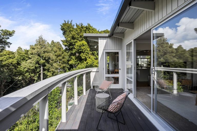 Photo of property in 12 Nicholson Place, Hillcrest, Auckland, 0627