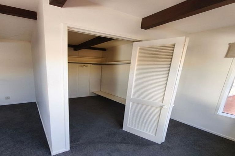 Photo of property in 39b Parkvale Road, Karori, Wellington, 6012