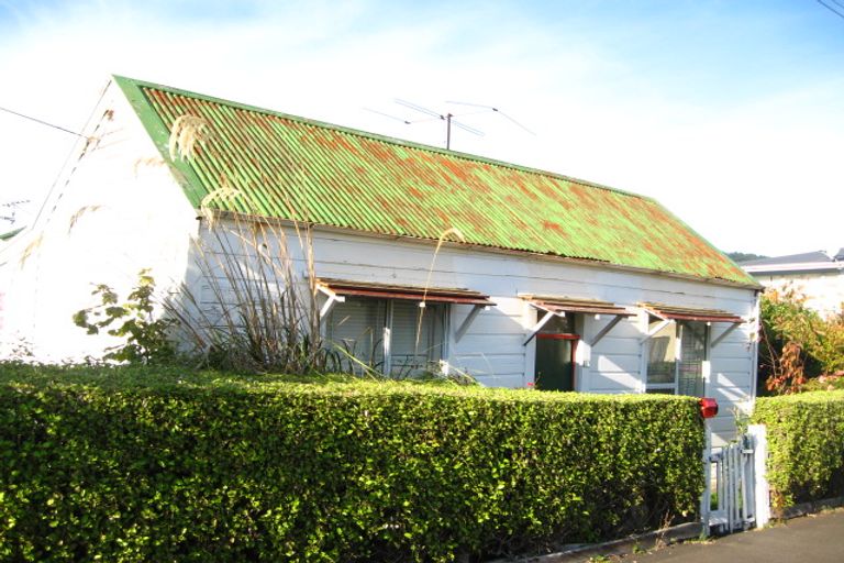 Photo of property in 12 Carlyle Street, North East Valley, Dunedin, 9010