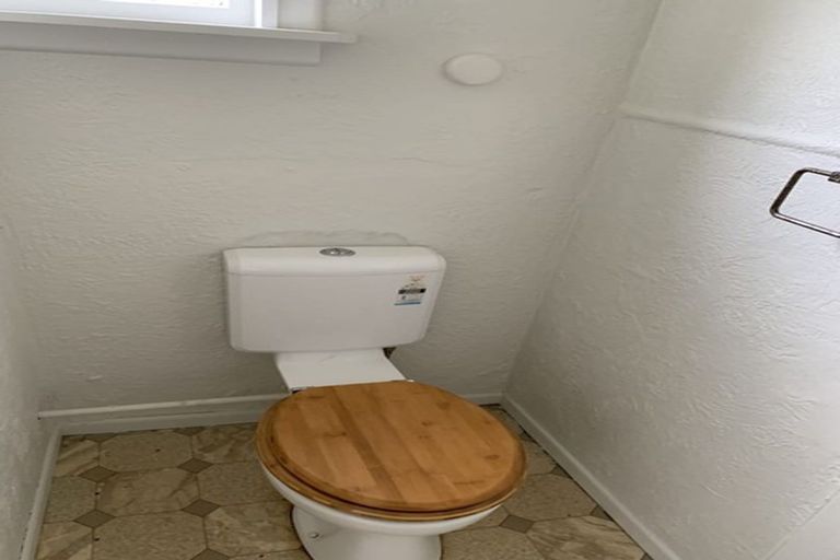 Photo of property in 21a Waterview Road West, Takanini, 2112