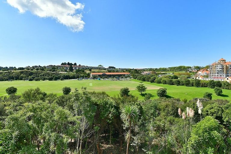 Photo of property in 4 Bella Vista Drive, Gulf Harbour, Whangaparaoa, 0930