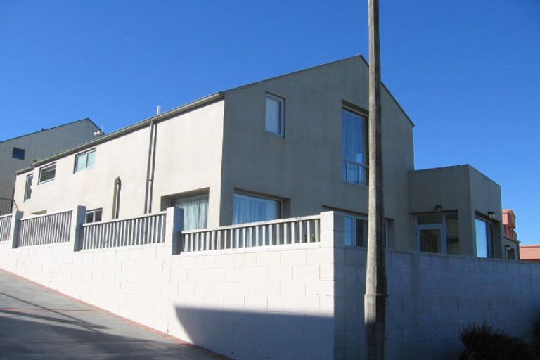 Photo of property in 12b Imran Terrace, Khandallah, Wellington, 6035