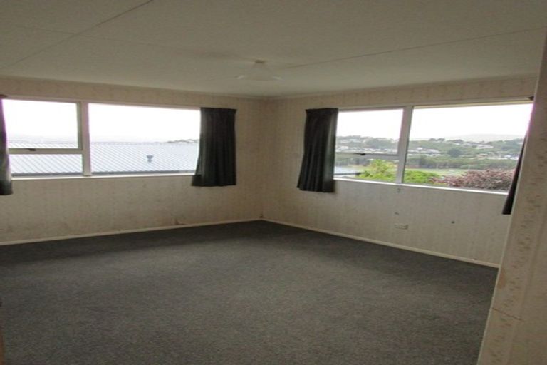 Photo of property in 79 Conclusion Street, Ascot Park, Porirua, 5024