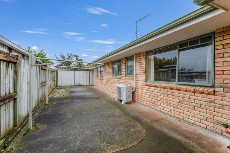 Photo of property in 30 Strachan Way, Highbury, Palmerston North, 4412