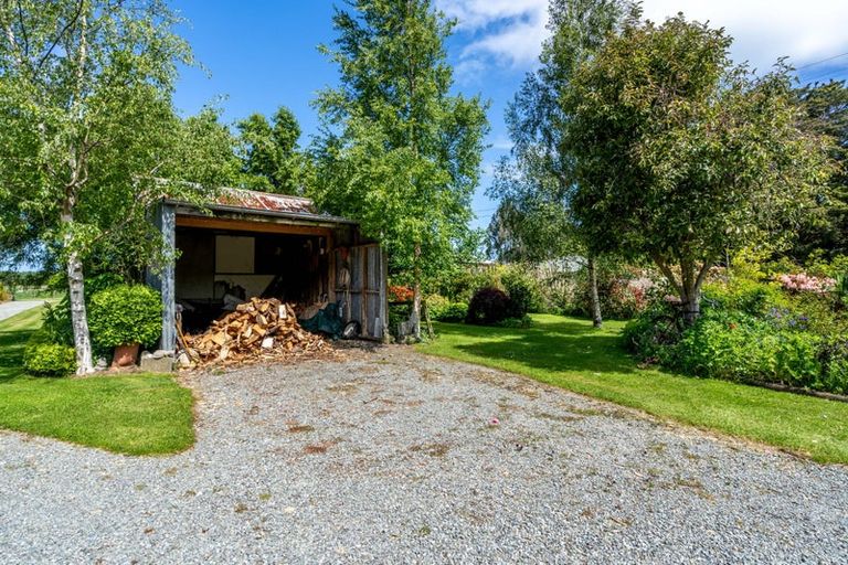 Photo of property in 89 Lochiel Branxholme Road, Lochiel, Winton, 9781