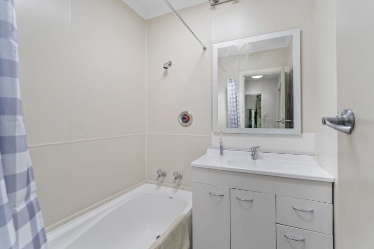 Photo of property in 22 Waerenga Road, Otaki, 5512