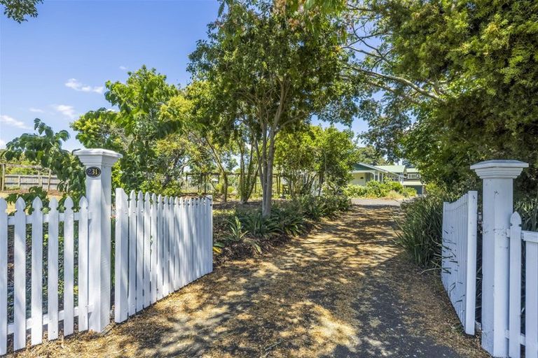 Photo of property in 231 Opaheke Road, Opaheke, Papakura, 2584