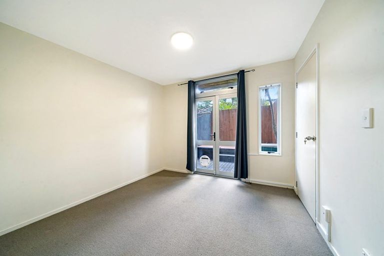 Photo of property in 49 Albionvale Road, Glen Eden, Auckland, 0602