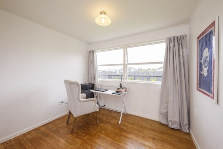 Photo of property in 20 Fergusson Street, Marton, 4710