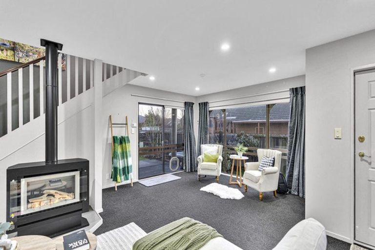 Photo of property in 3 Purakanui Place, Northwood, Christchurch, 8051