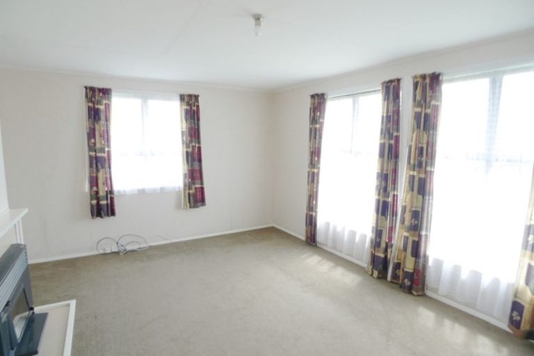 Photo of property in 17 Healy Road, Manurewa, Auckland, 2102