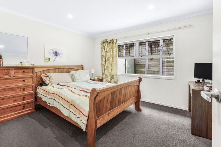 Photo of property in 4/50 Banbury Crescent, Fairfield, Hamilton, 3214