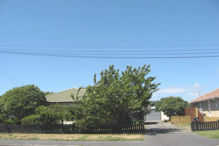 Photo of property in 12 Sylvia Street, Parklands, Christchurch, 8083