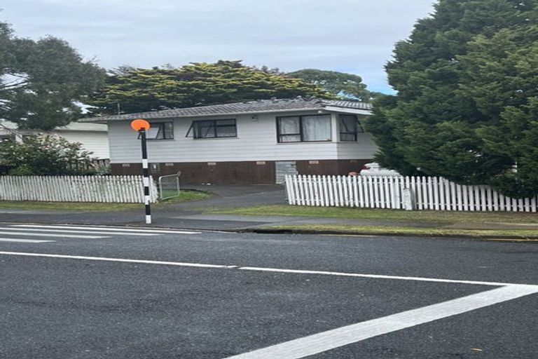 Photo of property in 1/60 Diorella Drive, Clover Park, Auckland, 2019