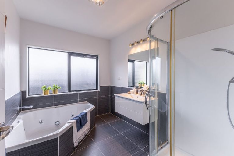 Photo of property in 9 Northbrook Glen, Flagstaff, Hamilton, 3210