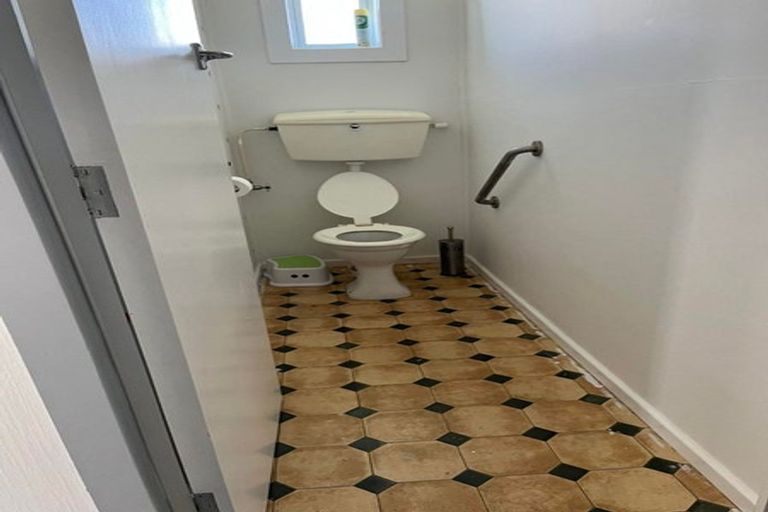 Photo of property in 45 Wicklow Street, Clifton, Invercargill, 9812