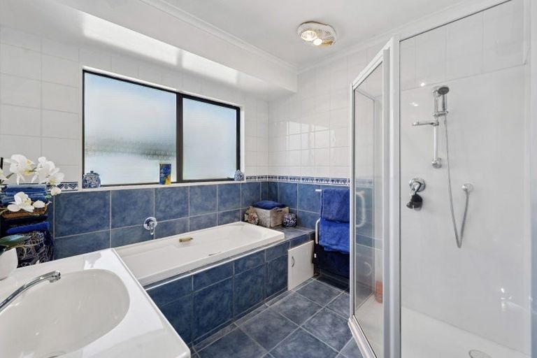 Photo of property in 9 Gillies Avenue, Taupo, 3330