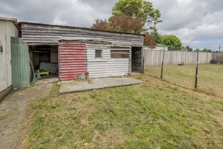 Photo of property in 9 Minnie Street, Shannon, 4821