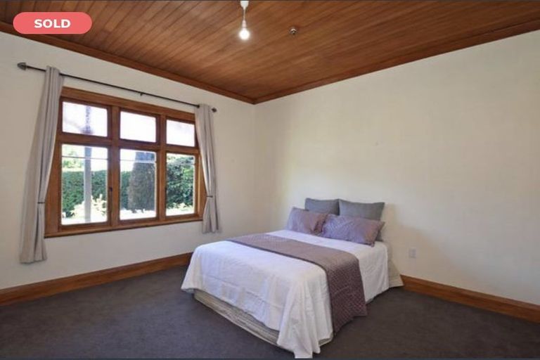 Photo of property in 5 Prince Street, Winton, 9720