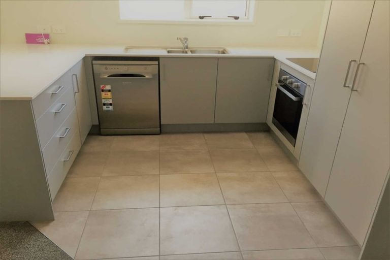 Photo of property in 67 Te Kio Crescent, Papamoa Beach, Papamoa, 3118