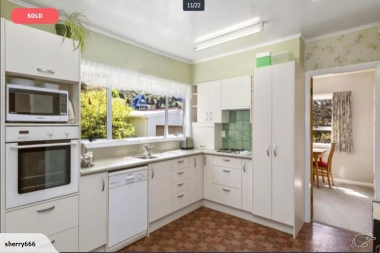 Photo of property in 23 Findlay Street, Tawa, Wellington, 5028