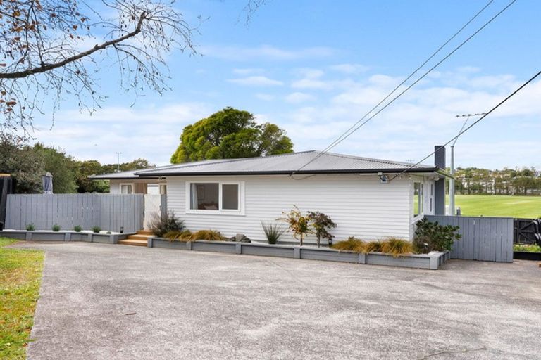 Photo of property in 1/16 Lyttelton Avenue, Forrest Hill, Auckland, 0620
