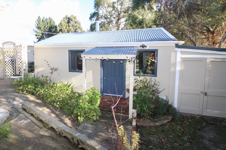 Photo of property in 59 Derby Street, Hampden, 9410