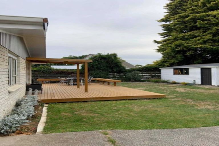 Photo of property in 317 Shakespeare Street, Leamington, Cambridge, 3432