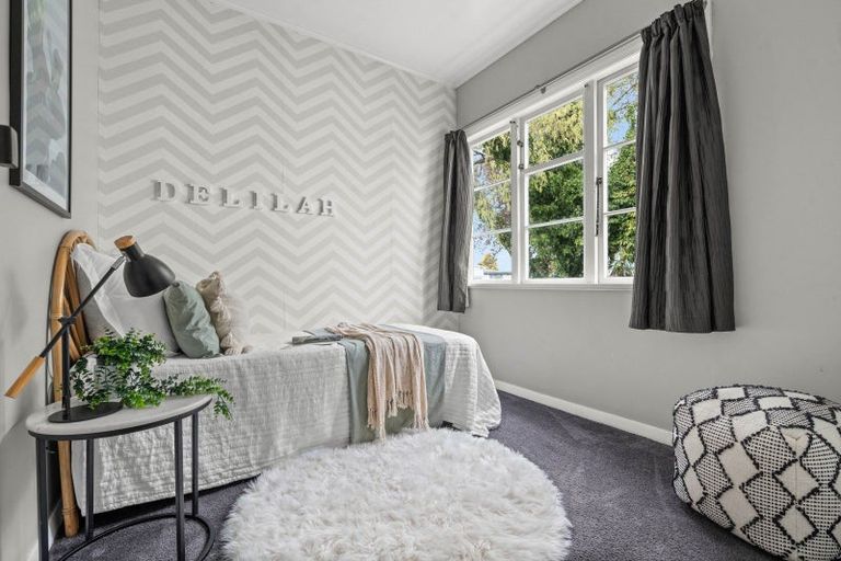 Photo of property in 4 Hosking Place, Masterton, 5810