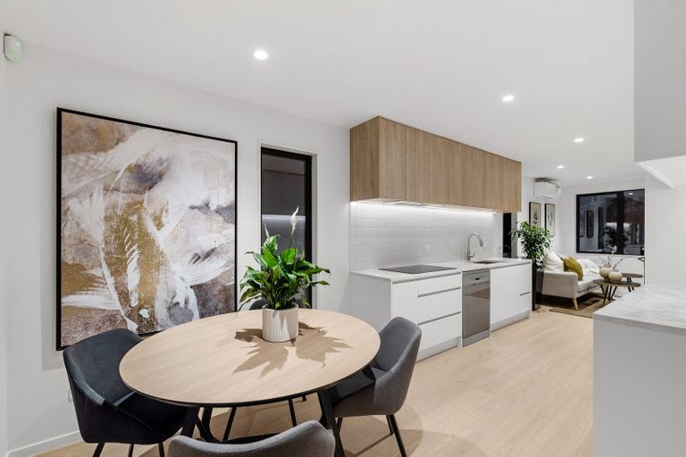 Photo of property in 9b O'donn Avenue, Beach Haven, Auckland, 0626