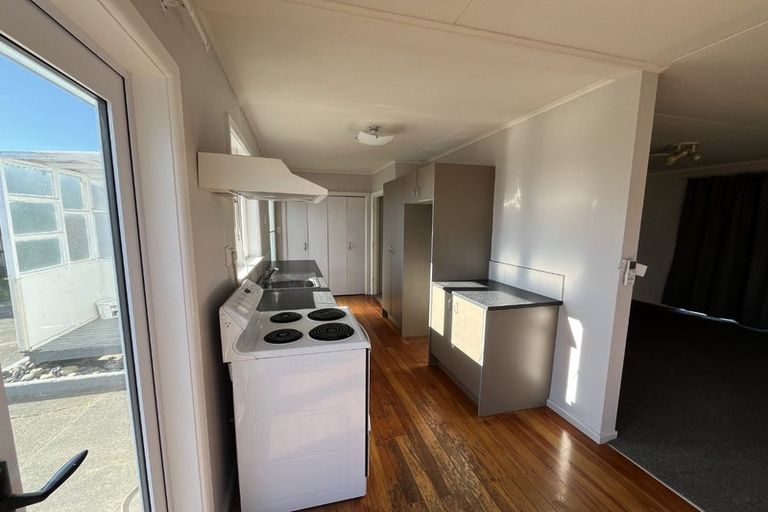 Photo of property in 4 Kauri Street, Taradale, Napier, 4112