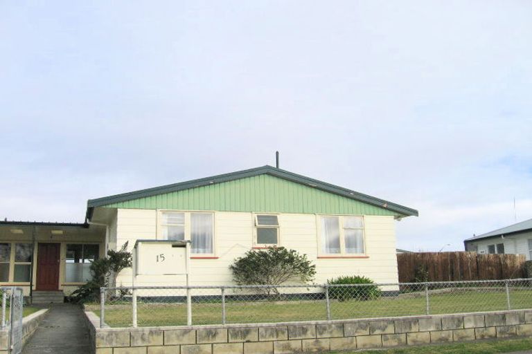 Photo of property in 15 Bristol Street, Tamatea, Napier, 4112