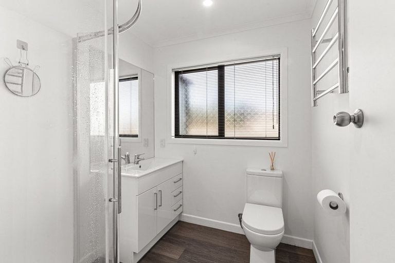 Photo of property in 17 Parsons Street, Vogeltown, New Plymouth, 4310