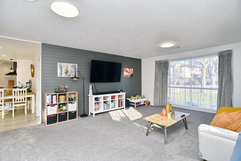 Photo of property in 274 West Belt, Rangiora, 7400